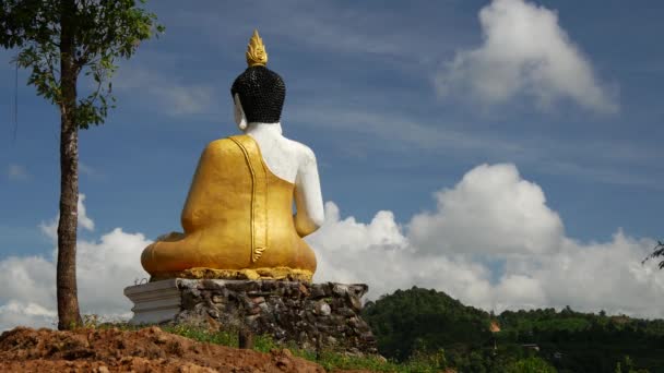 アップ ラワ村 の寺院の仏像 North Thailand Asia — ストック動画