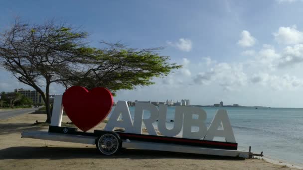 Encanta Aruba Signo Con Skyline Hoteles Fondo — Vídeos de Stock