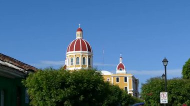 Nikaragua 'daki La Cathedral de Granada' nın arka tarafı.