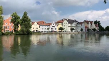 Landshut Almanya 'daki Isar Nehri' nin zaman aşımı