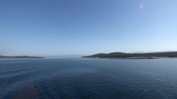 Llegando Supetar Isla Bra Croacia — Vídeo de stock