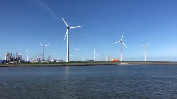 Leaving Eemshaven Groningen Нидерланды — стоковое видео
