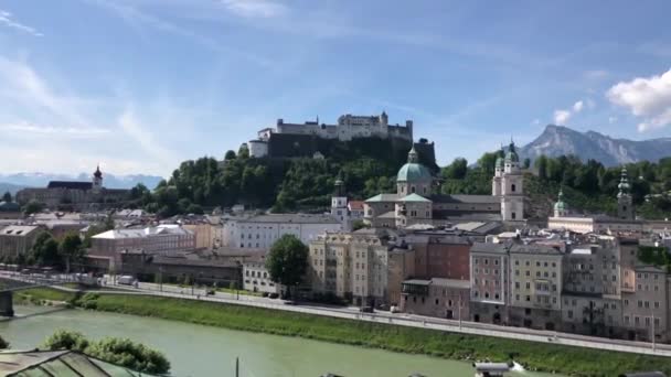 Senderismo Kapuzinerberg Salzburgo Austria — Vídeos de Stock