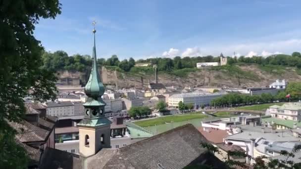 Caminhando Direção Igreja Johannes Imberg Salzburgo Áustria — Vídeo de Stock