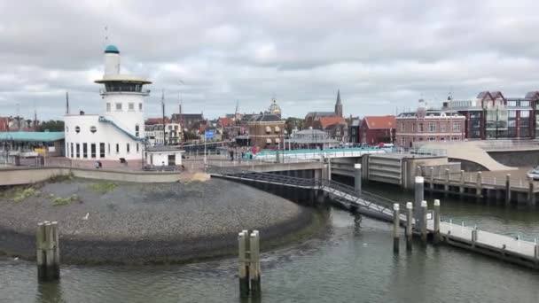 Anländer Till Hamnen Harlingen Friesland Nederländerna — Stockvideo