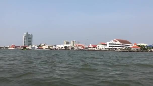 Ferry Crossing Chao Phraya River Bangkok Thailand — Stock Video