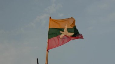 Myanmar, Burma 'dan bayrak