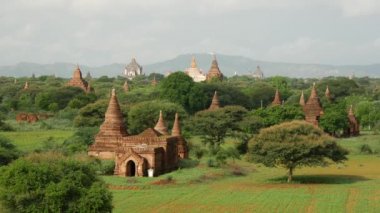 Bagan, Myanmar, Burma 'daki Pagodas manzarası