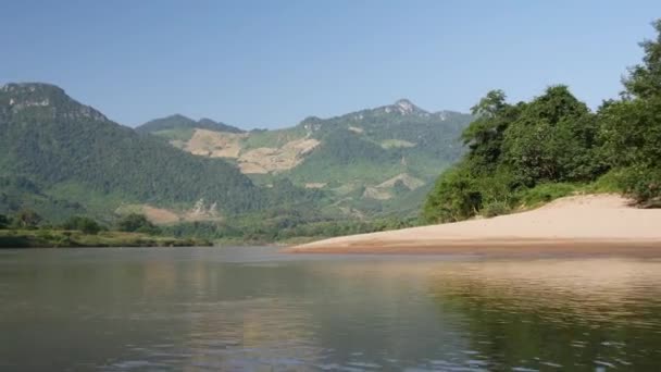 Rivier Ochtend Met Een Berglandschap Laos — Stockvideo