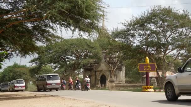 Traffic Bagan Myanmar Burma — Stock Video