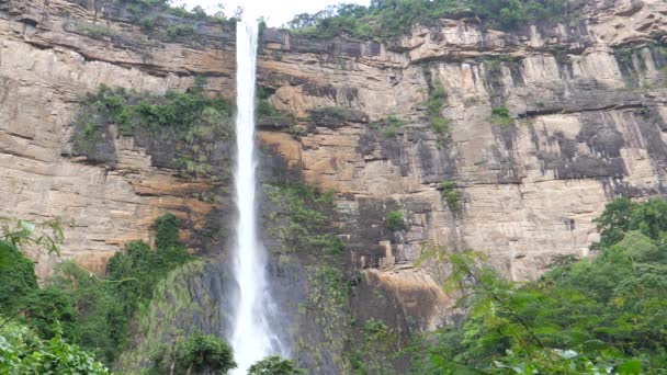 Las Cascadas Ditinn Guinea África — Vídeo de stock