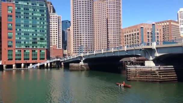 Boston Massachusetts Abd Nehirden Gökyüzüne Doğru Eğim — Stok video