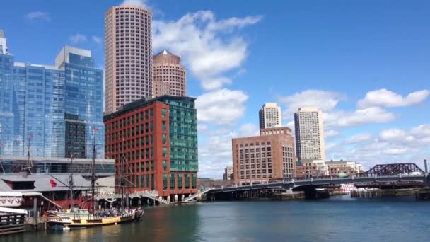Boston Tea Party Ships Museum Avec Skyline — Video