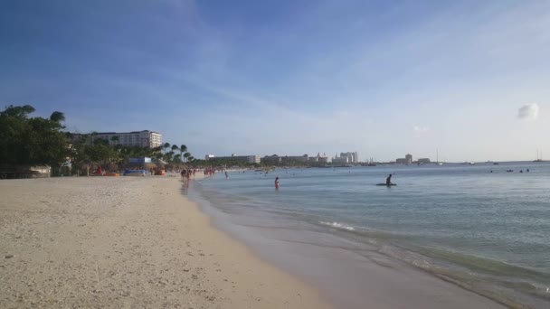 Ξενοδοχεία Και Παραλία Στην Παραλία Της Αρούμπα — Αρχείο Βίντεο