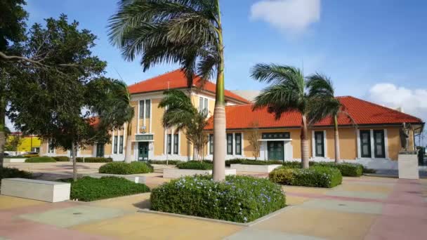 Gerechtsgebouw Oranjestad Aruba — Stockvideo