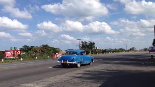 Auto Epoca Autostrada Cuba — Video Stock