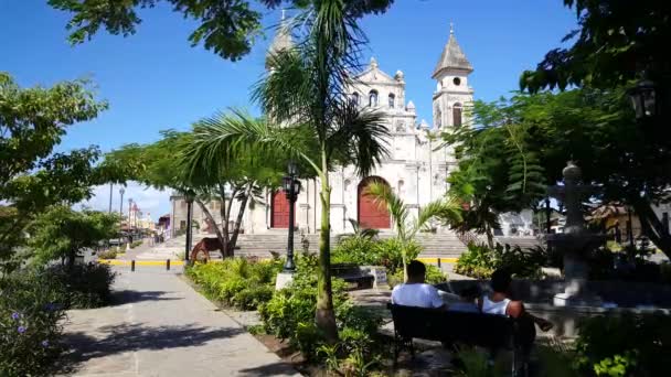 Guadalupe Church Small Park Local People Bench Granada Nicaragua — Stock Video