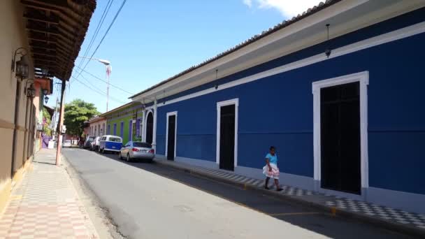 Promenader Genom Gatorna Granada Nicaragua — Stockvideo