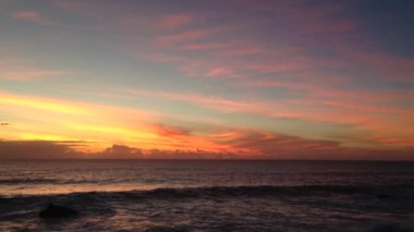 Paskalya Adası 'nda gün batımı, Rapa Nui