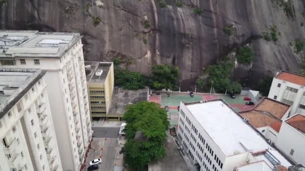 リオデジャネイロのシュガーローフ山に行くケーブルカーブラジル — ストック動画