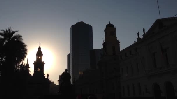 Puesta Sol Plaza Armas Inclinada Calle Con Gente Santiago Chile — Vídeos de Stock