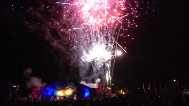 Fuegos Artificiales Festival Tapati Isla Pascua Rapa Nui — Vídeos de Stock