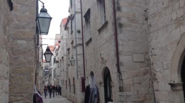 Eski Dubrovnik Hırvatistan 'daki Dar Sokak