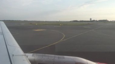 Danimarka 'daki Kastrup Kopenhag Uluslararası Havaalanında Taksicilik