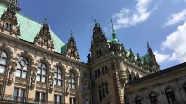 Hamburg Rathaus 'dan Pan ve Hamburg Almanya belediye binasından