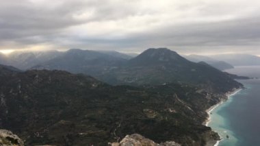 Yunanistan 'da Paralia Metochiou' ya bakıyorum