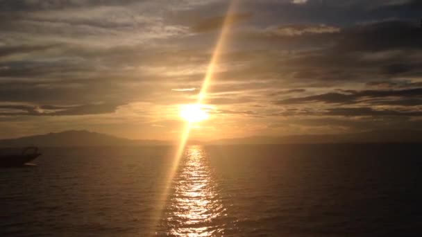 Matahari Terbenam Dari Feri Thassos Yunani — Stok Video