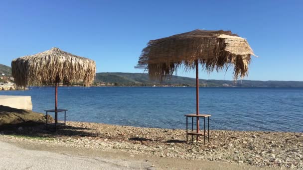 Ombrelloni Spiaggia Kato Gatzea Grecia — Video Stock