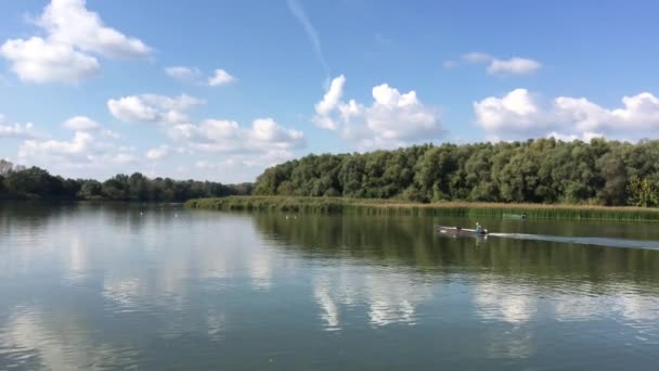 Widok Wieży Strażniczej Nad Dużym Jeziorem Parku Narodowym Hortobgy Węgrzech — Wideo stockowe