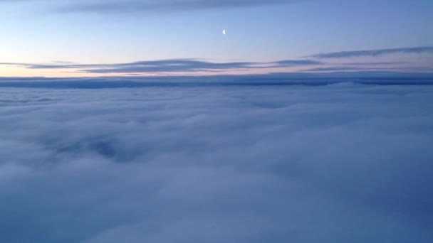 Aterragem Nascer Sol Voando Para Nuvens — Vídeo de Stock