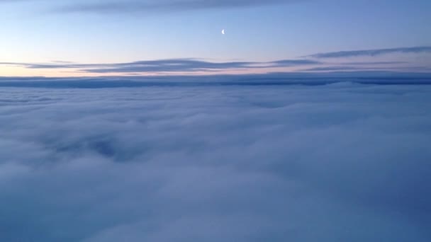 Soluppgång Landning Flyger Molnen — Stockvideo