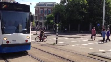 Hollanda, Amsterdam 'dan geçen bir tramvaydan Pan