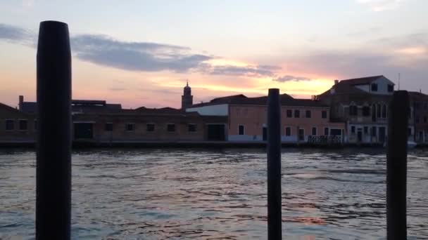 Vodní Taxi Při Západu Slunce Murano Venice Itálie — Stock video