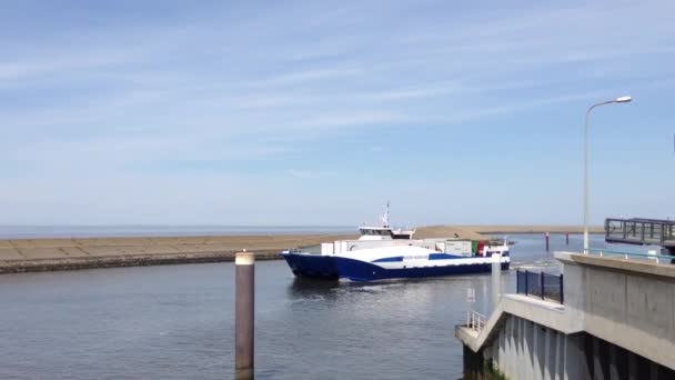 Ferry Noord Nederland Saliendo Del Puerto Harlingen Países Bajos — Vídeos de Stock