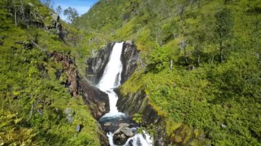 Moysalen Ulusal Parkı Norveç Şelalesi