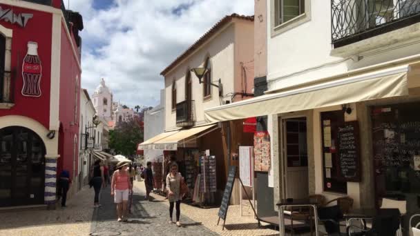 Turistas Casco Antiguo Lagos Algarve Portugal — Vídeo de stock