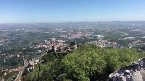 Uitzicht Vanaf Koninklijke Toren Het Kasteel Van Moren Sintra Portugal — Stockvideo