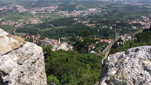 Blick Vom Maurenschloss Auf Den Palast Von Sintra Portugal — Stockvideo