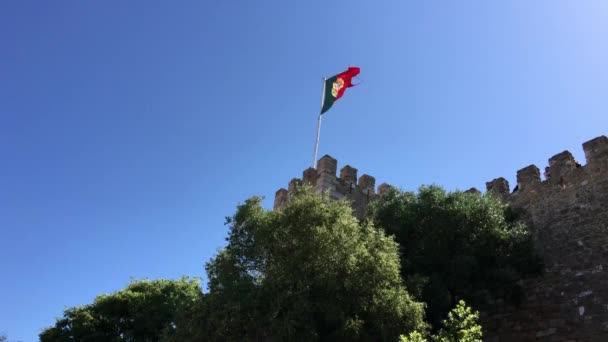 Bandeira Portugal Castelo Jorge Lisboa Portugal — Vídeo de Stock