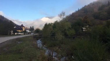 Romanya 'nın Izvoru Muntelui köyü