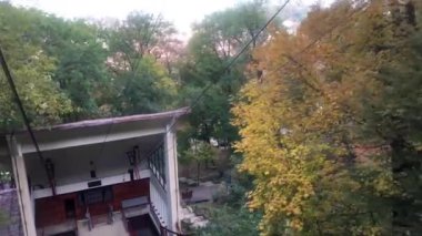 Brasov Romanya 'da tampa Dağı' na giden bir kayak asansöründen manzara