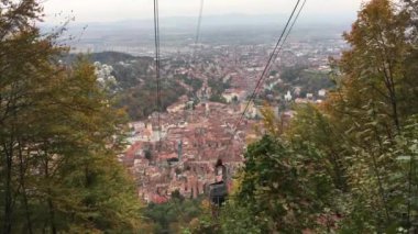 Brasov Romanya 'da tampa dağına giden kayak asansörü