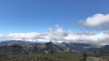 Pico de las Nieves 'ten Pan Büyük Kanarya adasının en yüksek zirvesi