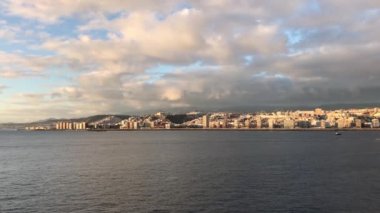 Las Palmas Gran Canaria Limanı 'ndan ayrılıyor.