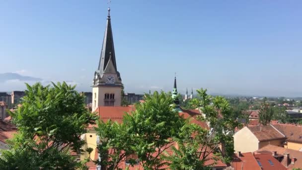 Eski Ljubljana Slovenya Kasabasındaki James Florian Kilisesi — Stok video