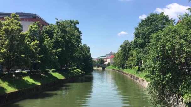 Ljubljanica Floden Den Gamla Staden Ljubljana Slovenien — Stockvideo